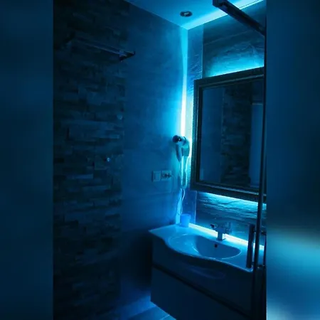 Royal Blue Przy Samym Morzu Plazy Апартамент Приморско